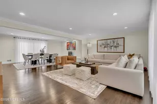 1 Ciafardini Ct, Marlboro Township, NJ 07746 - Photo 14