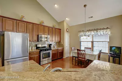 11 Derry Meeting Drive, Manalapan Township, NJ 07726 - Photo 16