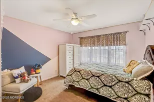 210 Hunt Rd, Freehold, NJ 07728 - Photo 28