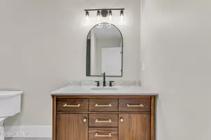 704 Oxford Way, Neptune Township, NJ 07753 - Photo 14