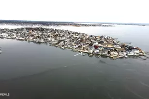 521 Bayview Dr, Toms River Township, NJ 08753 - Photo 4