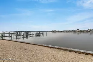 521 Bayview Dr, Toms River Township, NJ 08753 - Photo 20