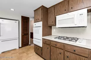 521 Bayview Dr, Toms River Township, NJ 08753 - Photo 12