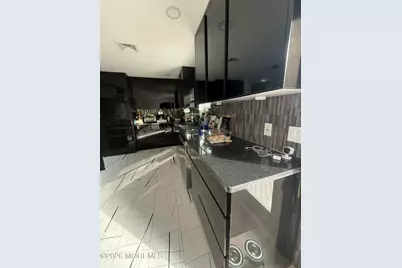 608 Carol Avenue, Oakhurst, NJ 07755 - Photo 4