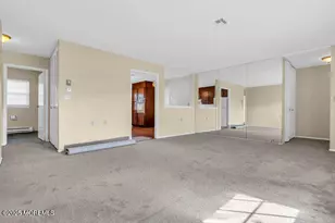 931 Thornhill Ct, Lakewood, NJ 08701 - Photo 6