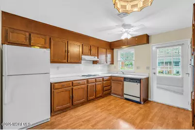 931 Thornhill Court #C, Lakewood, NJ 08701 - Photo 8