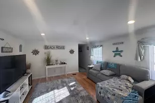 17 Avenue A, Hazlet Township, NJ 07730 - Photo 8