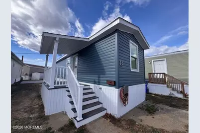 8 Avenue A, Hazlet Township, NJ 07734 - Photo 2