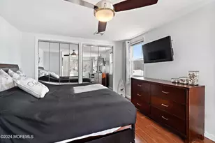 212 Randall Ave, Point Pleasant Beach, NJ 08742 - Photo 4