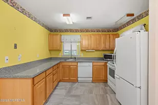 1912 Mt Juliano Ln, Toms River Township, NJ 08753 - Photo 12