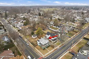 29 Broadway Rd, Freehold, NJ 07728 - Photo 8