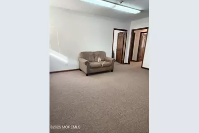 208 Maple Avenue #Suite 4, Red Bank, NJ 07701 - Photo 4