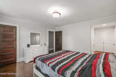 496 W Park Avenue, Ocean Twp, NJ 07755 - Photo 16