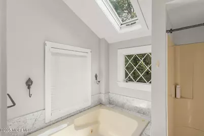 496 W Park Avenue, Ocean Twp, NJ 07755 - Photo 18