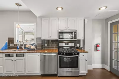 496 W Park Avenue, Ocean Twp, NJ 07755 - Photo 10