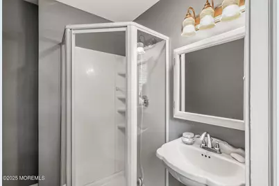 496 W Park Avenue, Ocean Twp, NJ 07755 - Photo 12