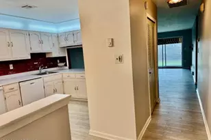 203 Covered Bridge Blvd, Manalapan Township, NJ 07726 - Photo 6