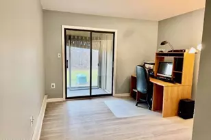 203 Covered Bridge Blvd, Manalapan Township, NJ 07726 - Photo 12