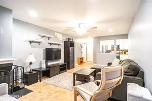 2402 Candlelight Ct, Helmetta, NJ 08828 - Photo 4