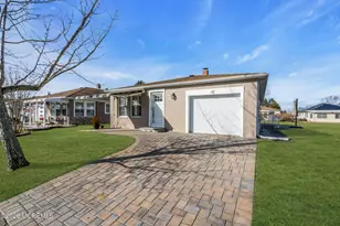 12 Nelson Ct, Toms River Township, NJ 08757 - Photo 4