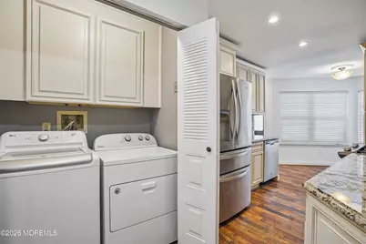 392 Bayberry Court, Marlboro Township, NJ 07726 - Photo 8