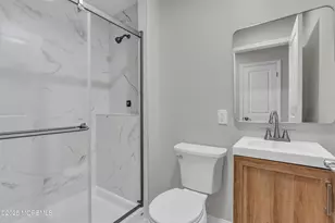 25 Monroe Ave, Toms River Township, NJ 08755 - Photo 14