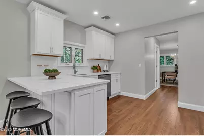 25 Monroe Avenue, Toms River Township, NJ 08755 - Photo 10