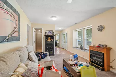 160 Stowe Street, Toms River Township, NJ 08753 - Photo 24