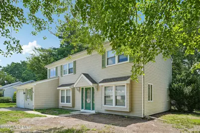 160 Stowe Street, Toms River Township, NJ 08753 - Photo 4