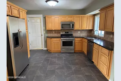 53 Fairview Drive, Middletown, NJ 07748 - Photo 8