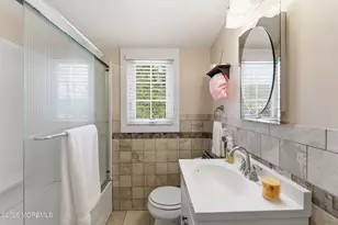 265 Metape Cir S, Bound Brook, NJ 08805 - Photo 20