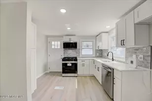 113 Leonard Ave, Neptune Township, NJ 07753 - Photo 8