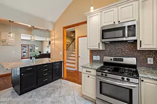 18 Halsey Dr, Brick, NJ 08723 - Photo 10