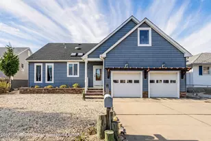 18 Halsey Dr, Brick, NJ 08723 - Photo 2