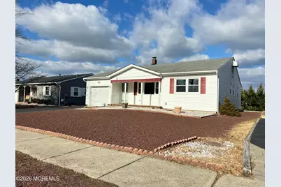 9 Westport Drive, Toms River Township, NJ 08757 - Photo 2