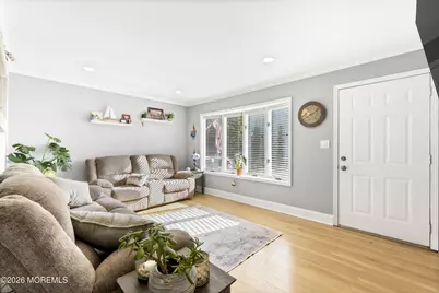 124 Pine Street, Toms River Township, NJ 08753 - Photo 6