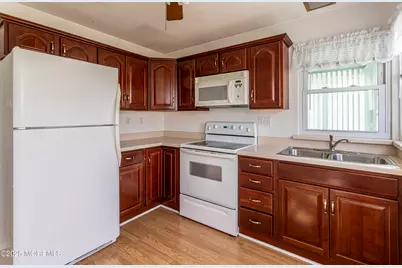 73 Buckingham Drive N, Manchester Township, NJ 08759 - Photo 8