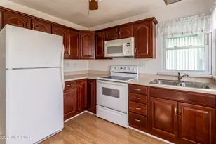 73 Buckingham Dr N, Manchester Township, NJ 08759 - Photo 8