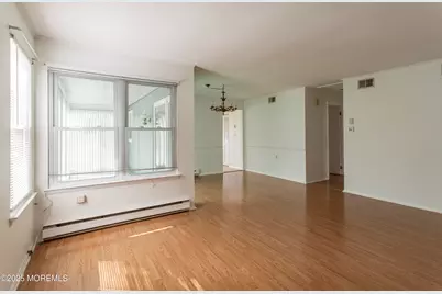 73 Buckingham Drive N, Manchester Township, NJ 08759 - Photo 4