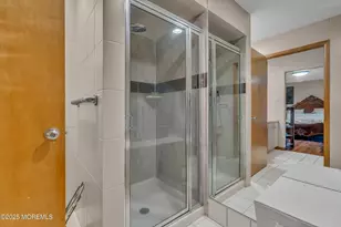 8 Ross Ct, Oakhurst, NJ 07755 - Photo 20