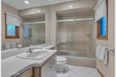 8 Ross Court, Oakhurst, NJ 07755 - Photo 22