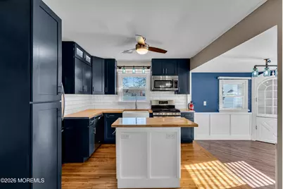 537 Longboat Avenue, Beachwood, NJ 08722 - Photo 8