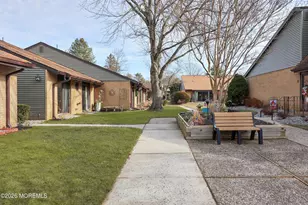 4 Dickinson Ct, Red Bank, NJ 07701 - Photo 32