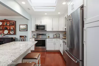 4 Dickinson Court, Red Bank, NJ 07701 - Photo 10