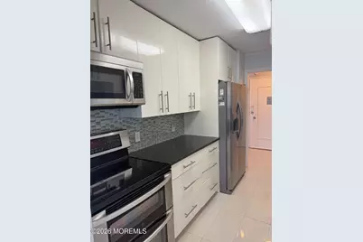 787 Ocean Avenue #702, Long Branch, NJ 07740 - Photo 2