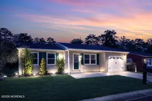 40 Chelsea Dr, Whiting, NJ 08759 - Photo 1