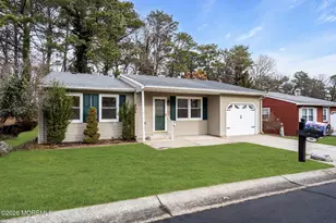 40 Chelsea Dr, Whiting, NJ 08759 - Photo 2