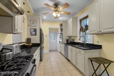 54 Chestnut Street, Red Bank, NJ 07701 - Photo 12