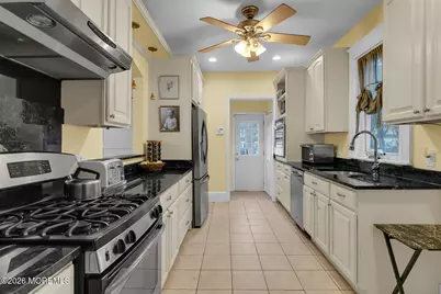 54 Chestnut Street, Red Bank, NJ 07701 - Photo 10