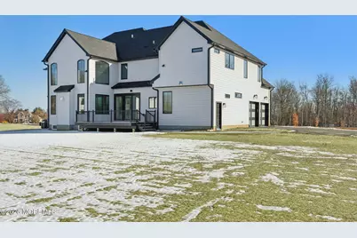 8 Hague Road, Freehold, NJ 07728 - Photo 4